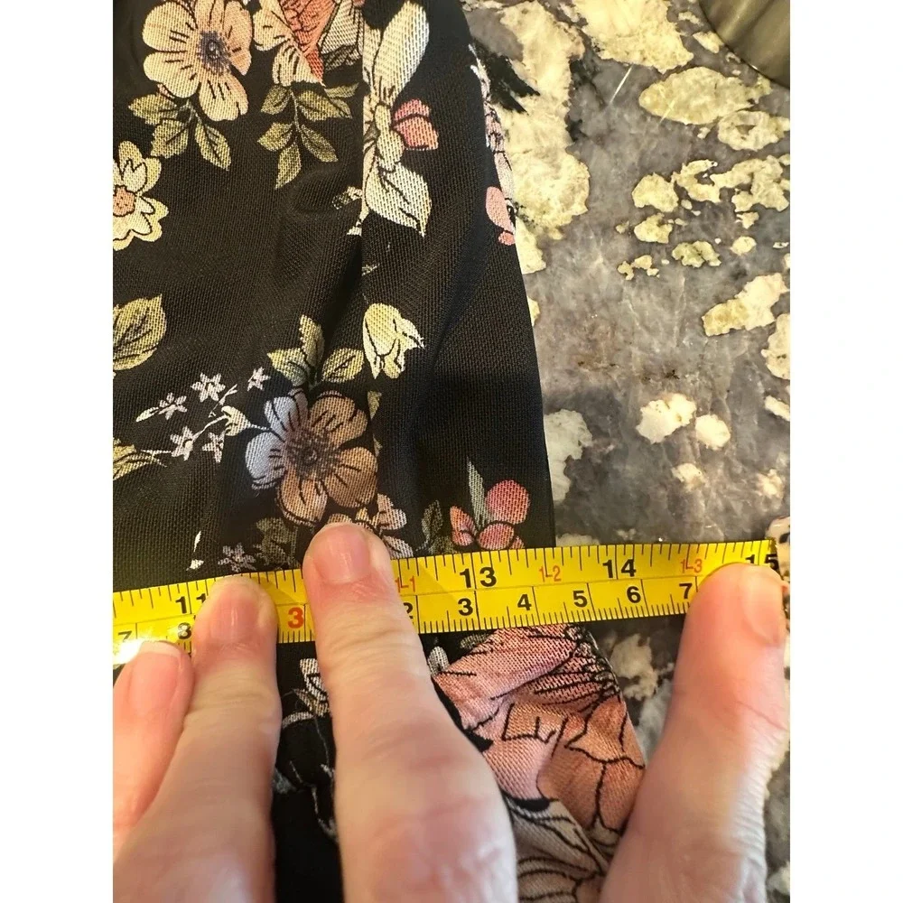 Aster Black Floral Print Sleeveless V-Neck Midi Dress, Large, flowy